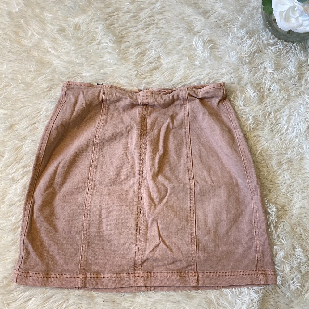 Pink mini skirt🌸